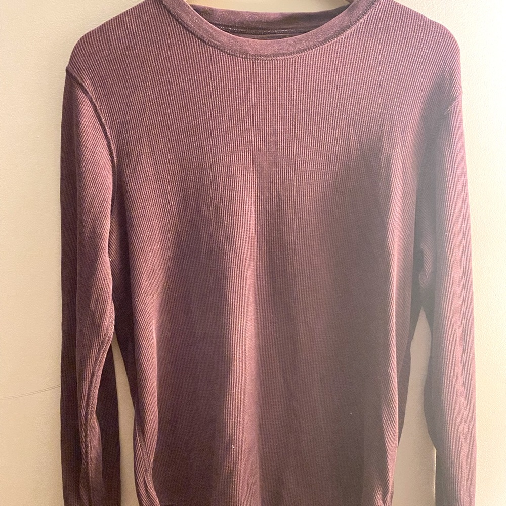 GAP | maroon long sleeve tee